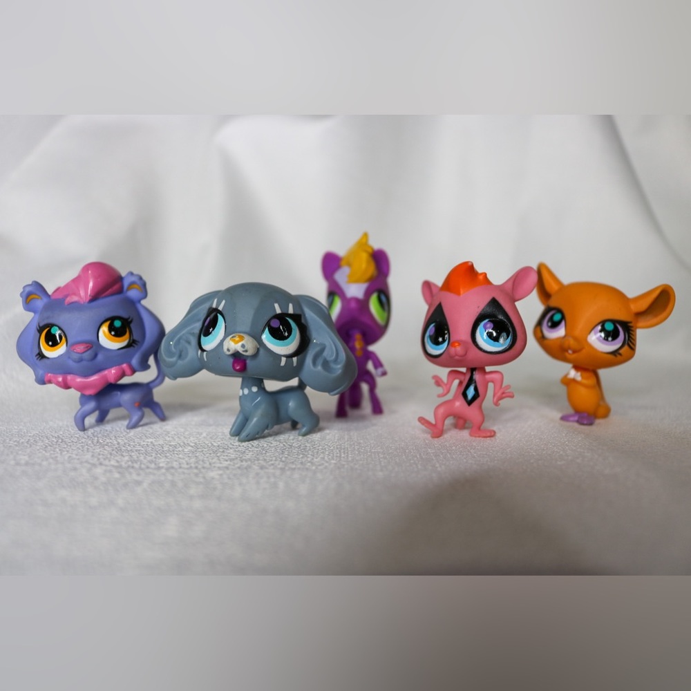 Littlest PetShop (Spotlight Circus 10 Pet Performers Collection Gen 4) Complete